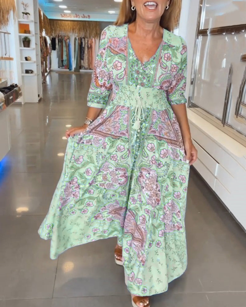 Elena – Sommerliches Kleid mit V-Ausschnitt