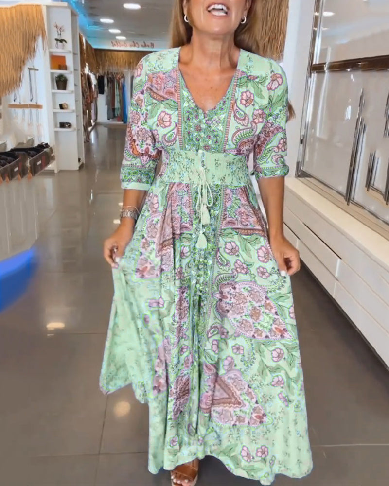 Elena – Sommerliches Kleid mit V-Ausschnitt