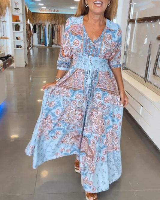 Elena – Sommerliches Kleid mit V-Ausschnitt